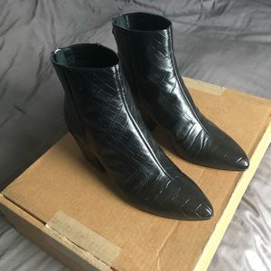 Black Croc Effect Boots